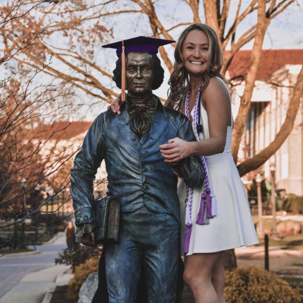 Meet your Posher, Stephanie